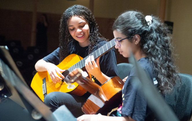 Camerata de Violões do Guri | De Chiquinha Gonzaga e Pixinguinha a Sérgio Assad